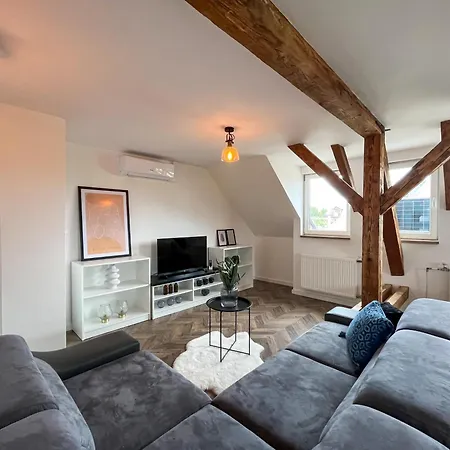 Vila Stela بايموتْسْ