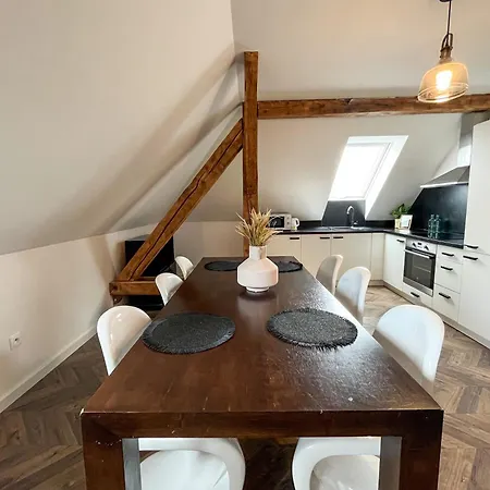 Vila Stela * بايموتْسْ